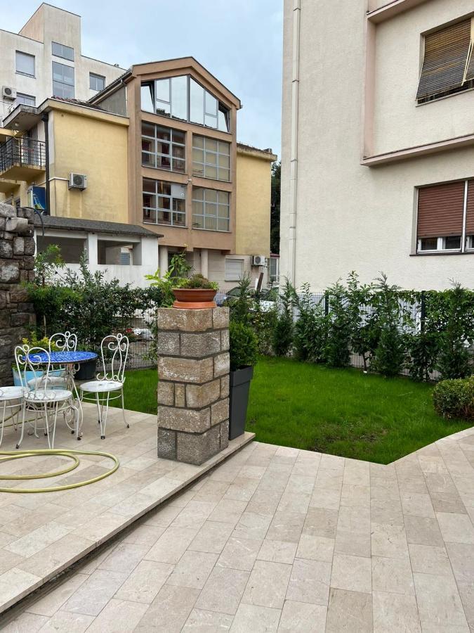 Apartamento Rose Downtown Podgorica Exterior foto