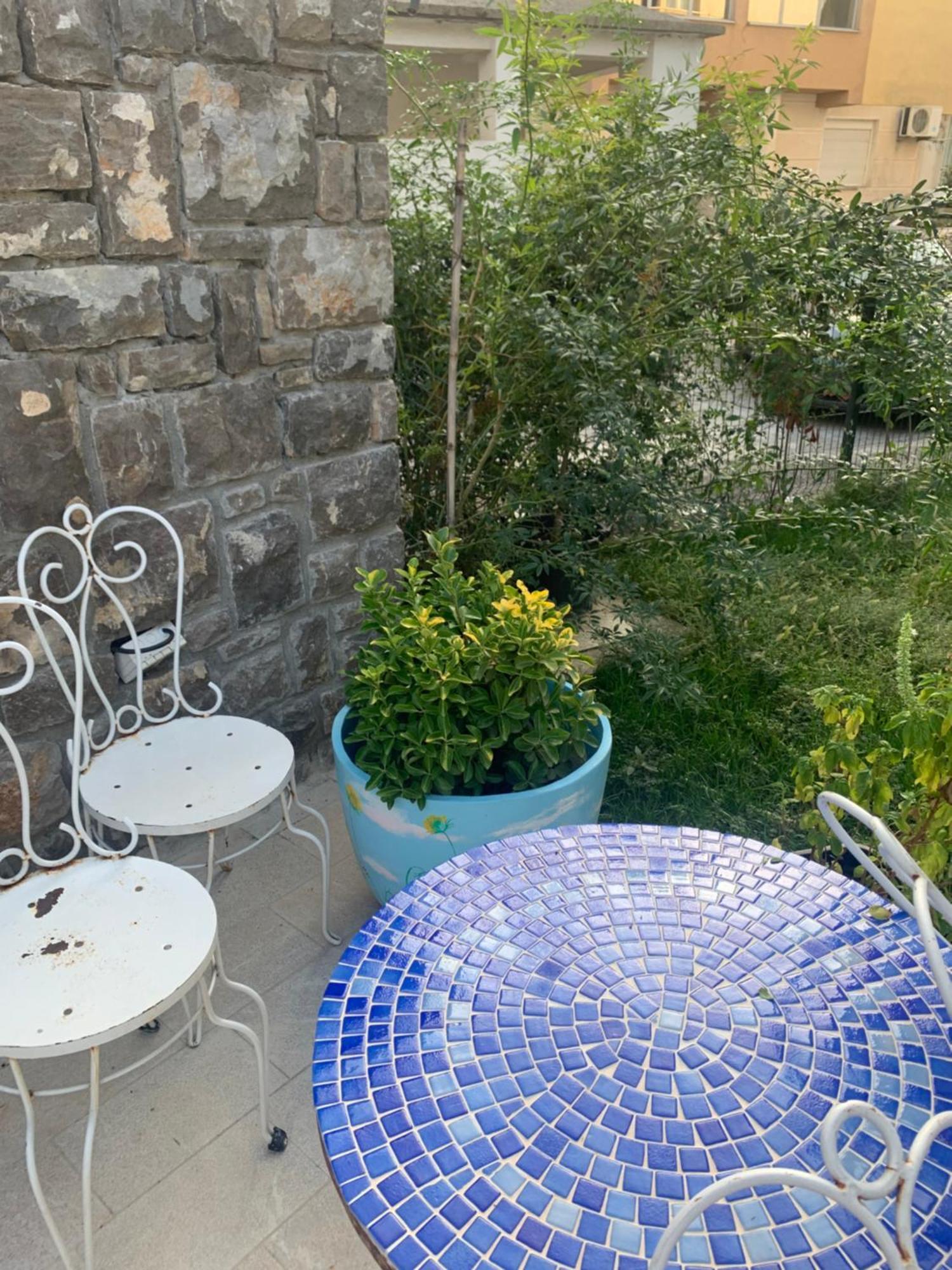 Apartamento Rose Downtown Podgorica Exterior foto