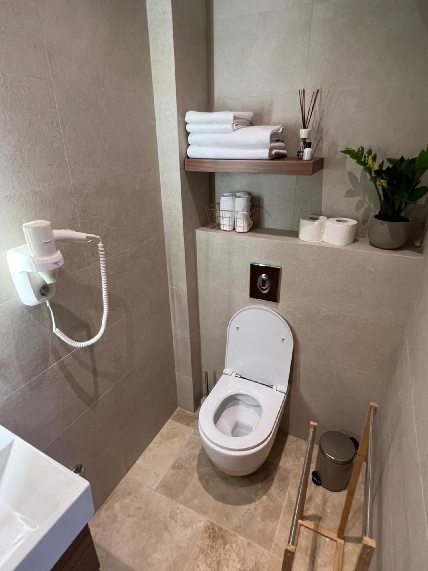 Apartamento Rose Downtown Podgorica Exterior foto