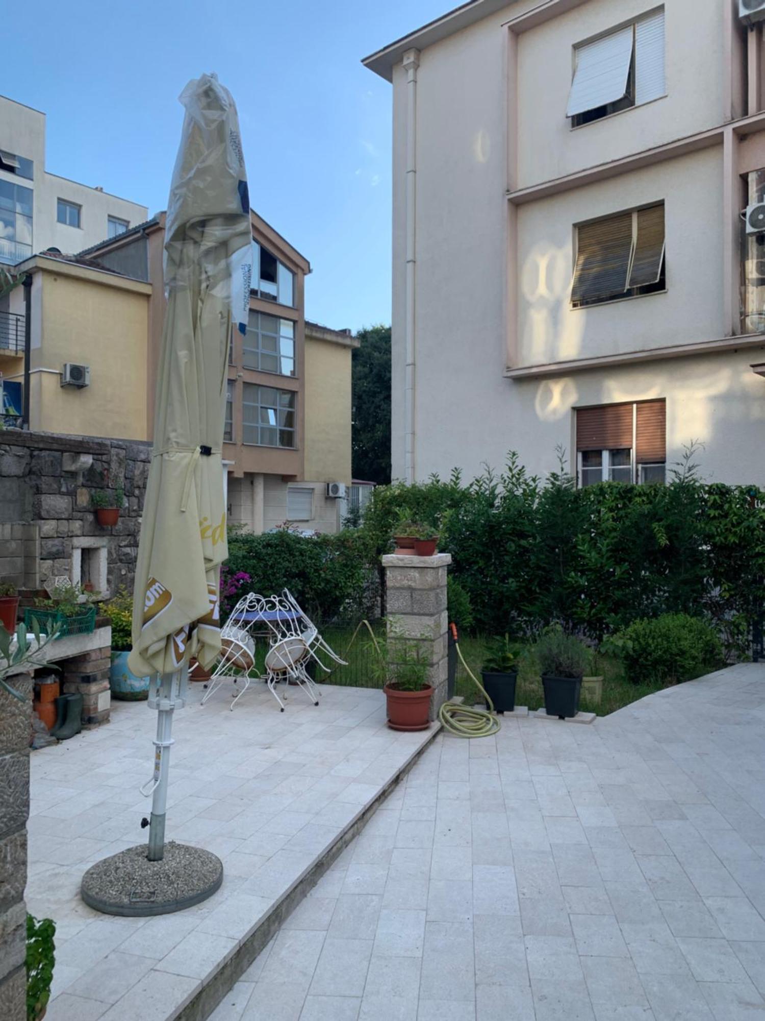 Apartamento Rose Downtown Podgorica Exterior foto